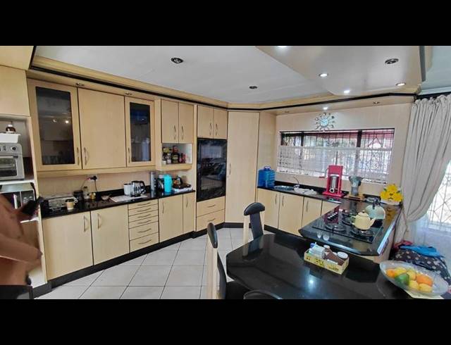 3 BEDROOM HOUSE FOR SALE IN BRACKENDOWNS